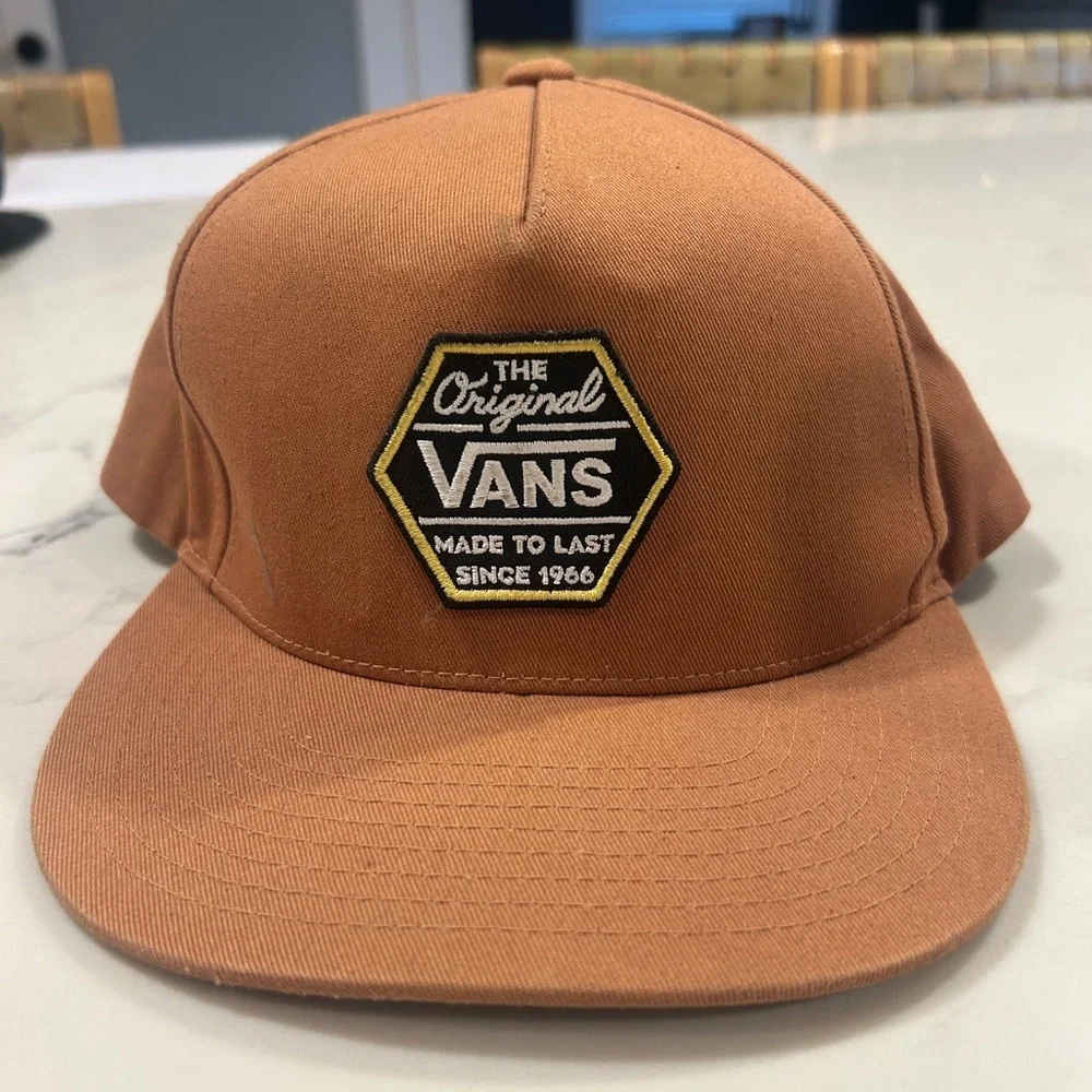 Vans Men's Tan SnapBack Brand New